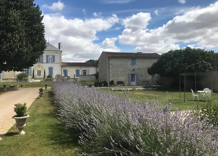 Le Four A Pain 3* Saint-Jean-d'Angely