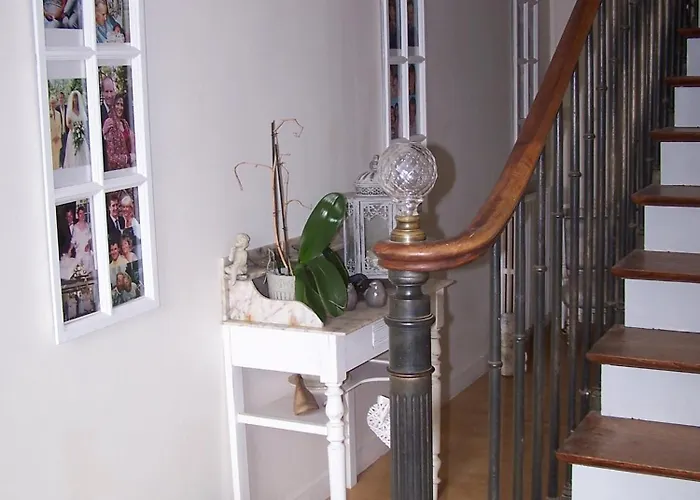 Le Four A Pain Guest house